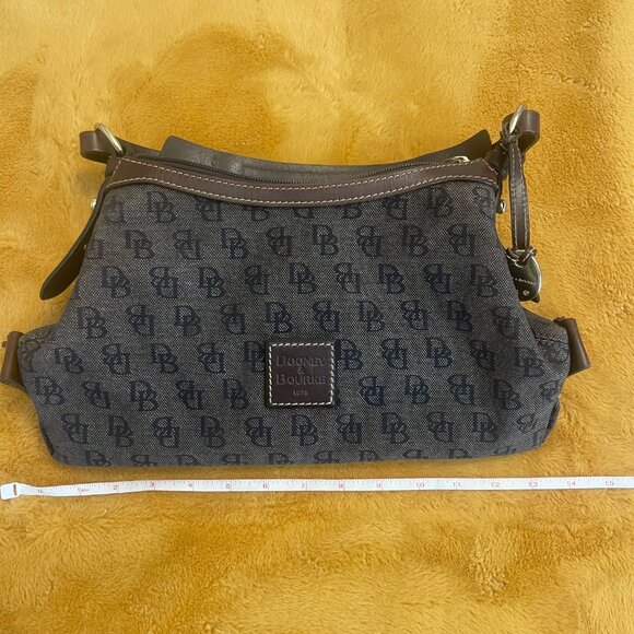 Dooney and Bourke handbag/shoulder bag monogram canvas - Picture 14 of 14